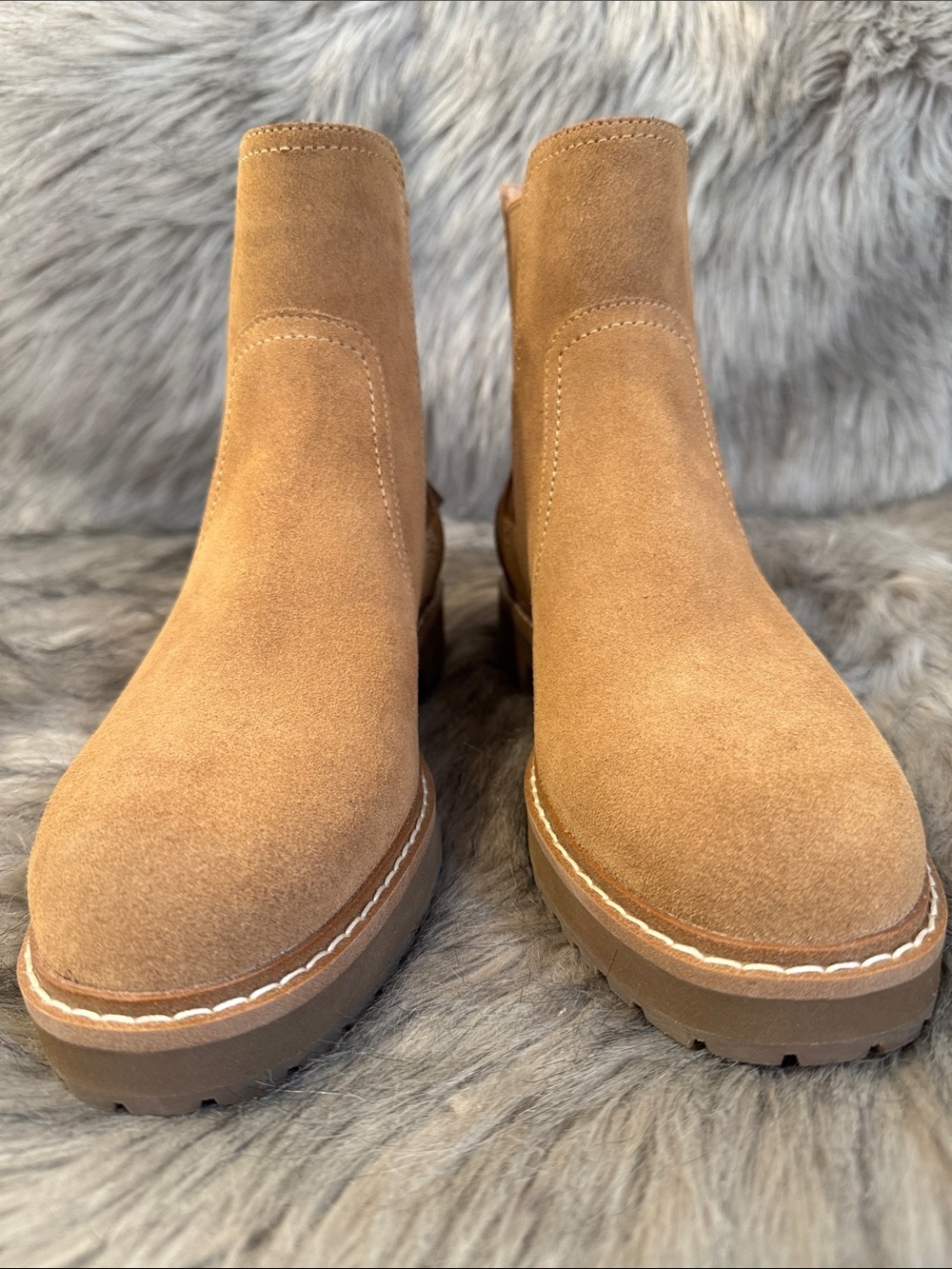 Cole Haan Chestnut Suede Chelsea Booties Size 8.5B - Picture 5 of 11